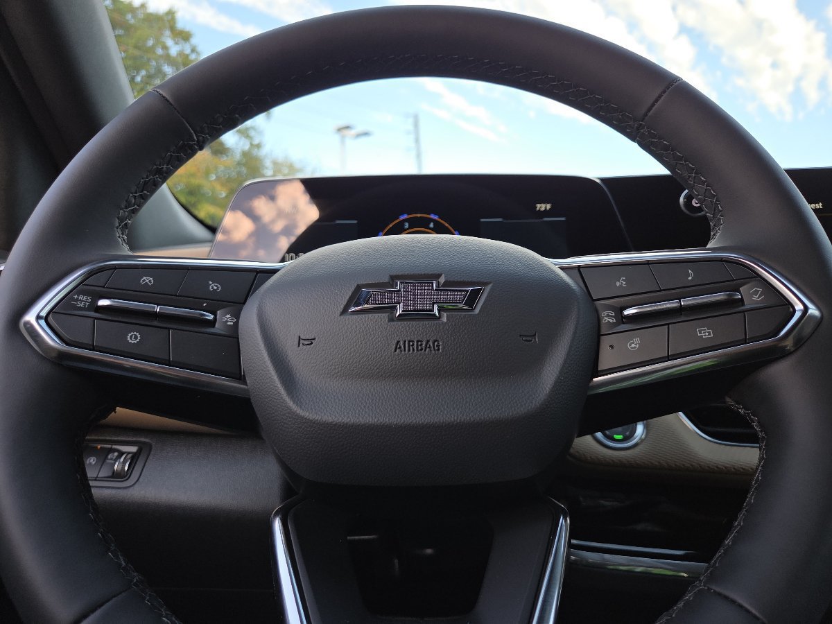 New 2027 Chevrolet Equinox ACTIV AWD/4WD image 33
