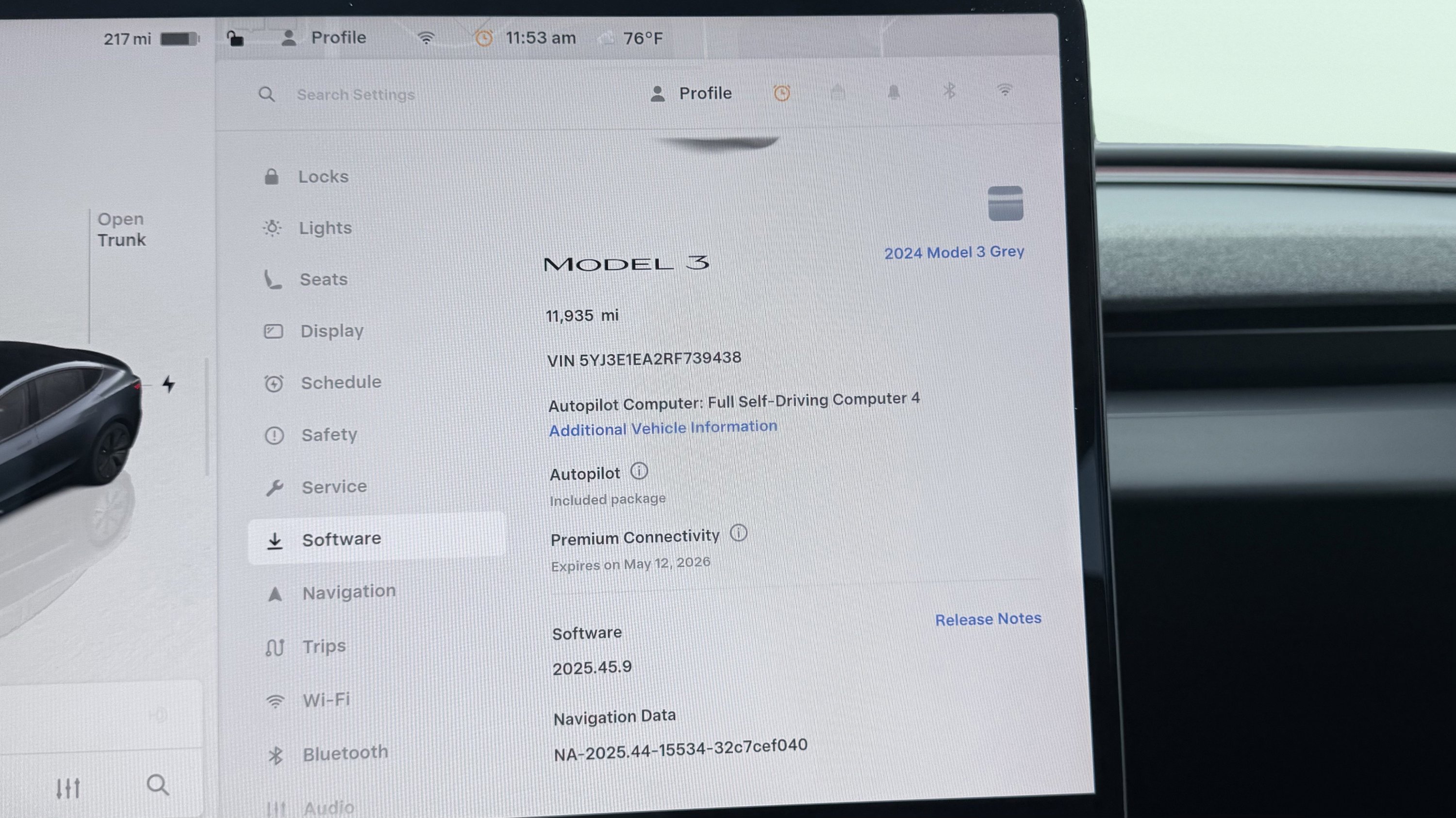 Used 2024 Tesla Model 3 Standard Range RWD image 16