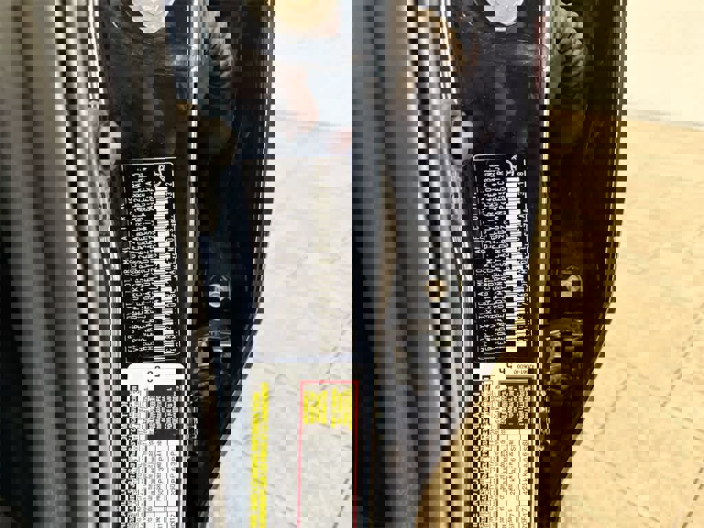 Used 2020 Toyota Camry LE image 35