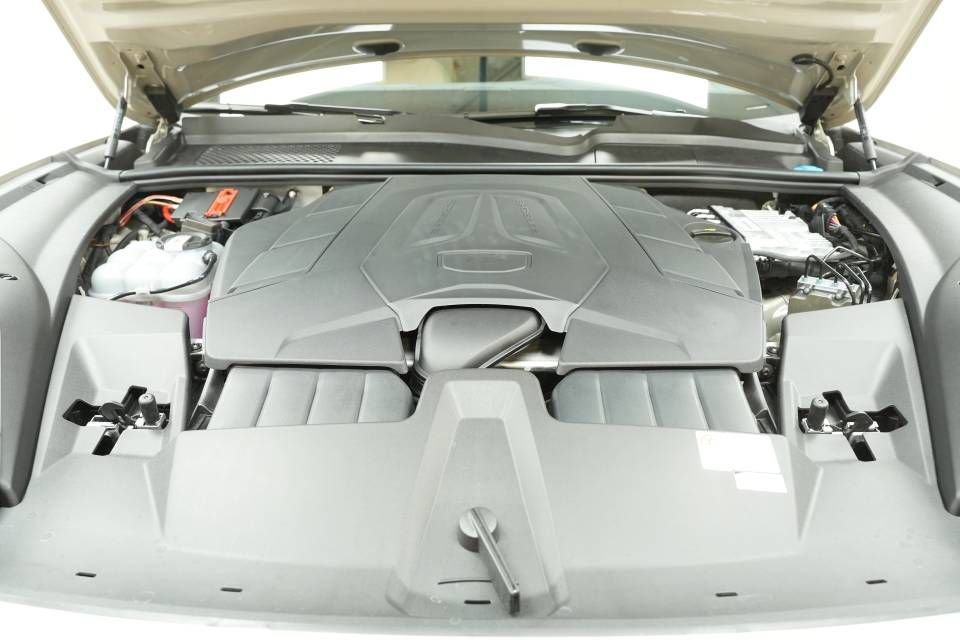 New 2026 Porsche Cayenne image 29