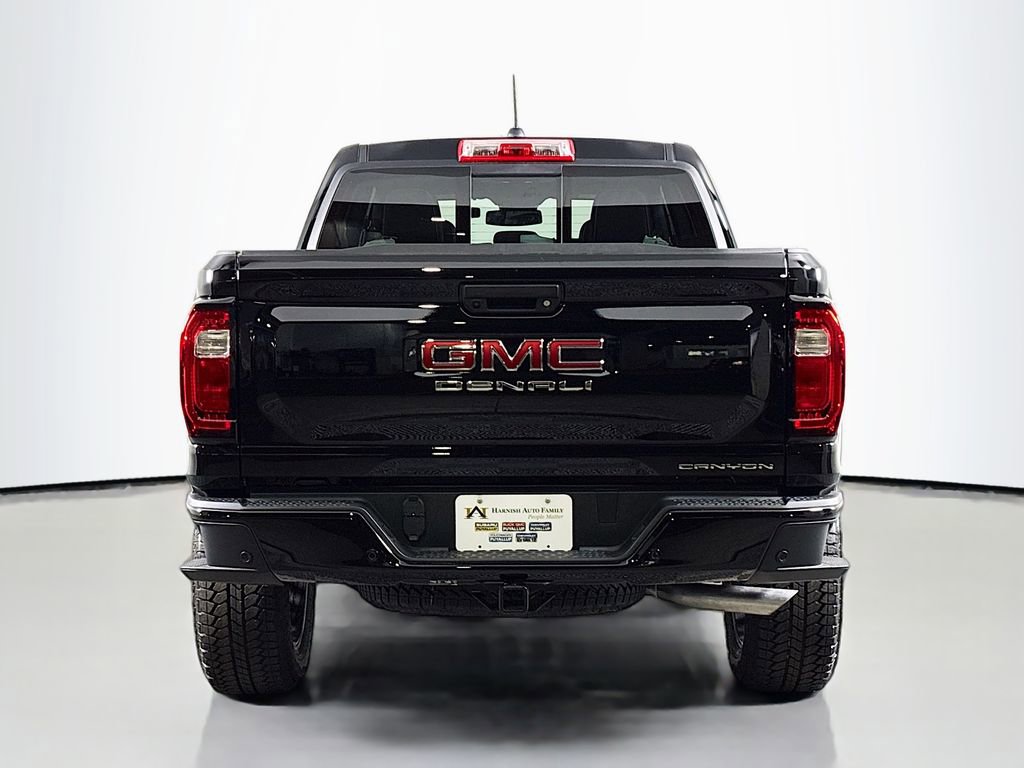 New 2026 GMC Canyon Denali image 6