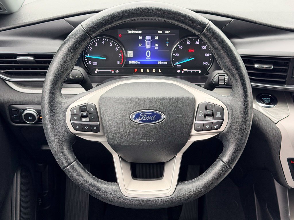Certified 2023 Ford Explorer XLT w/ Equipment Group 202A RWD image 18