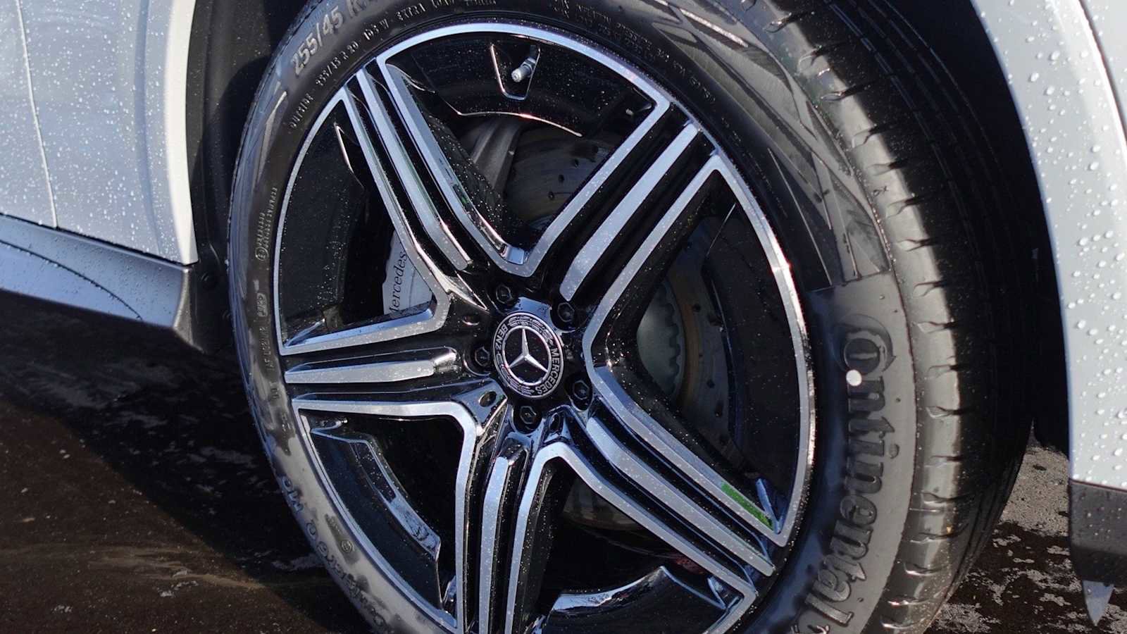 New 2026 Mercedes-Benz GLC 300 4MATIC image 14