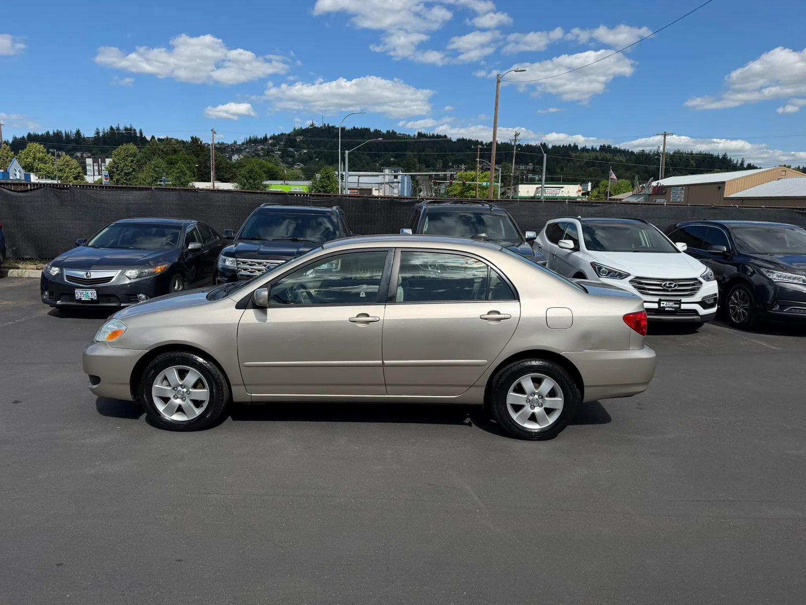 Used 2005 Toyota Corolla CE FWD image 8