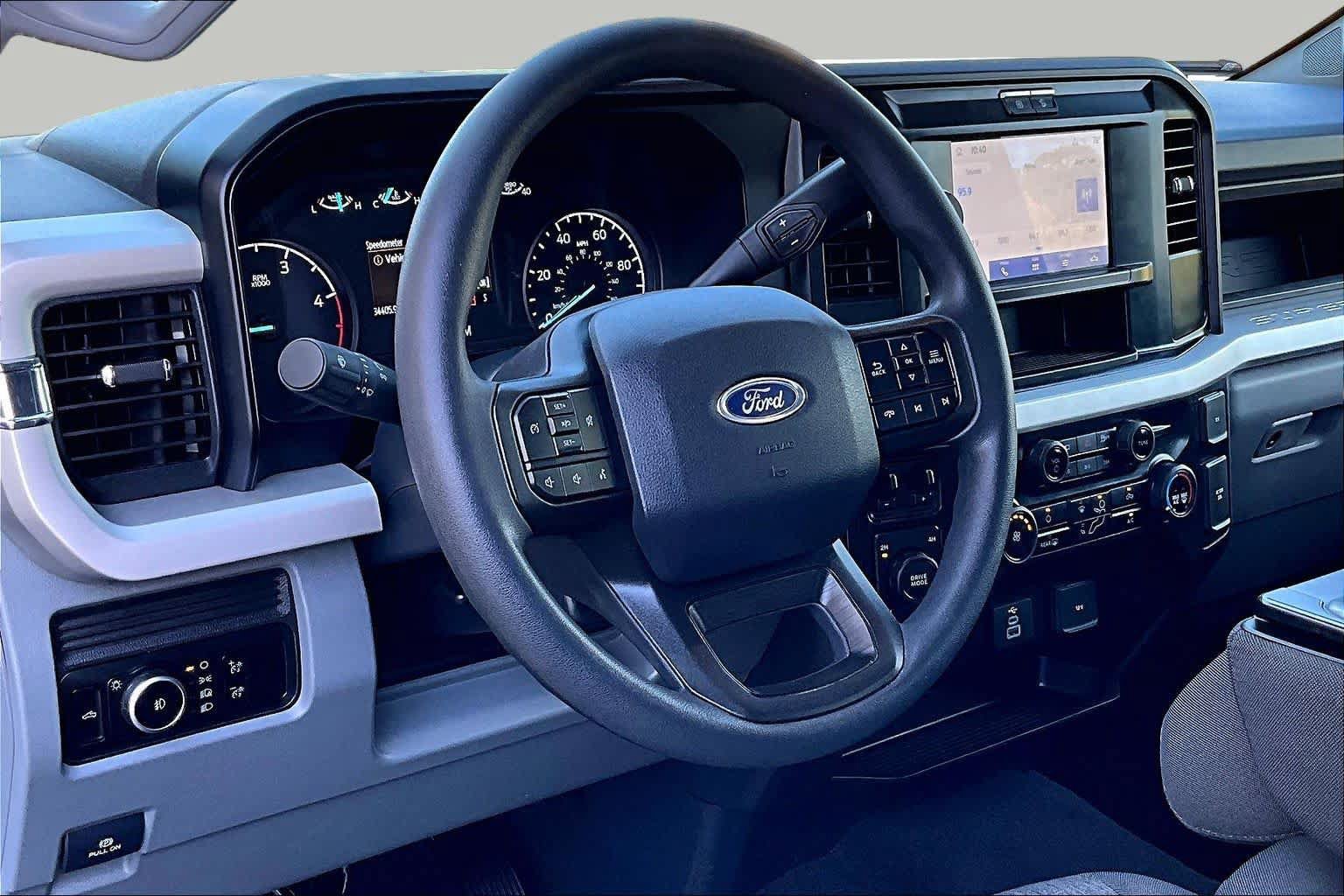 Used 2025 Ford F350 XL w/ STX Appearance Package AWD/4WD image 18