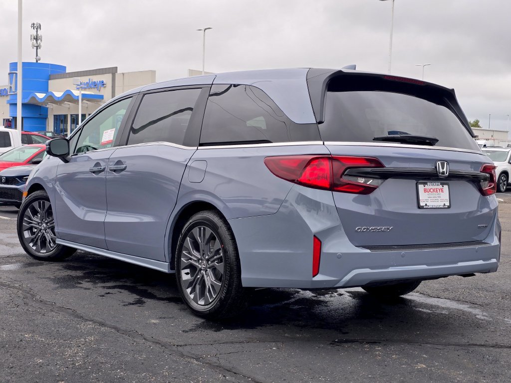 New 2027 Honda Odyssey Touring image 6