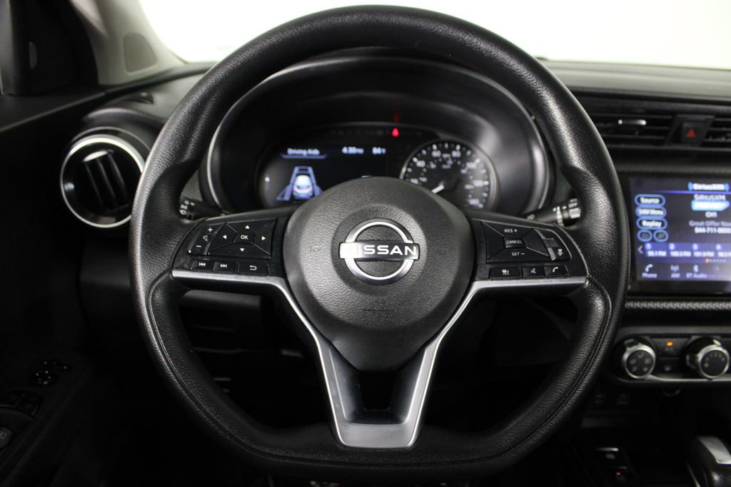 Certified 2023 Nissan Kicks SV FWD image 10