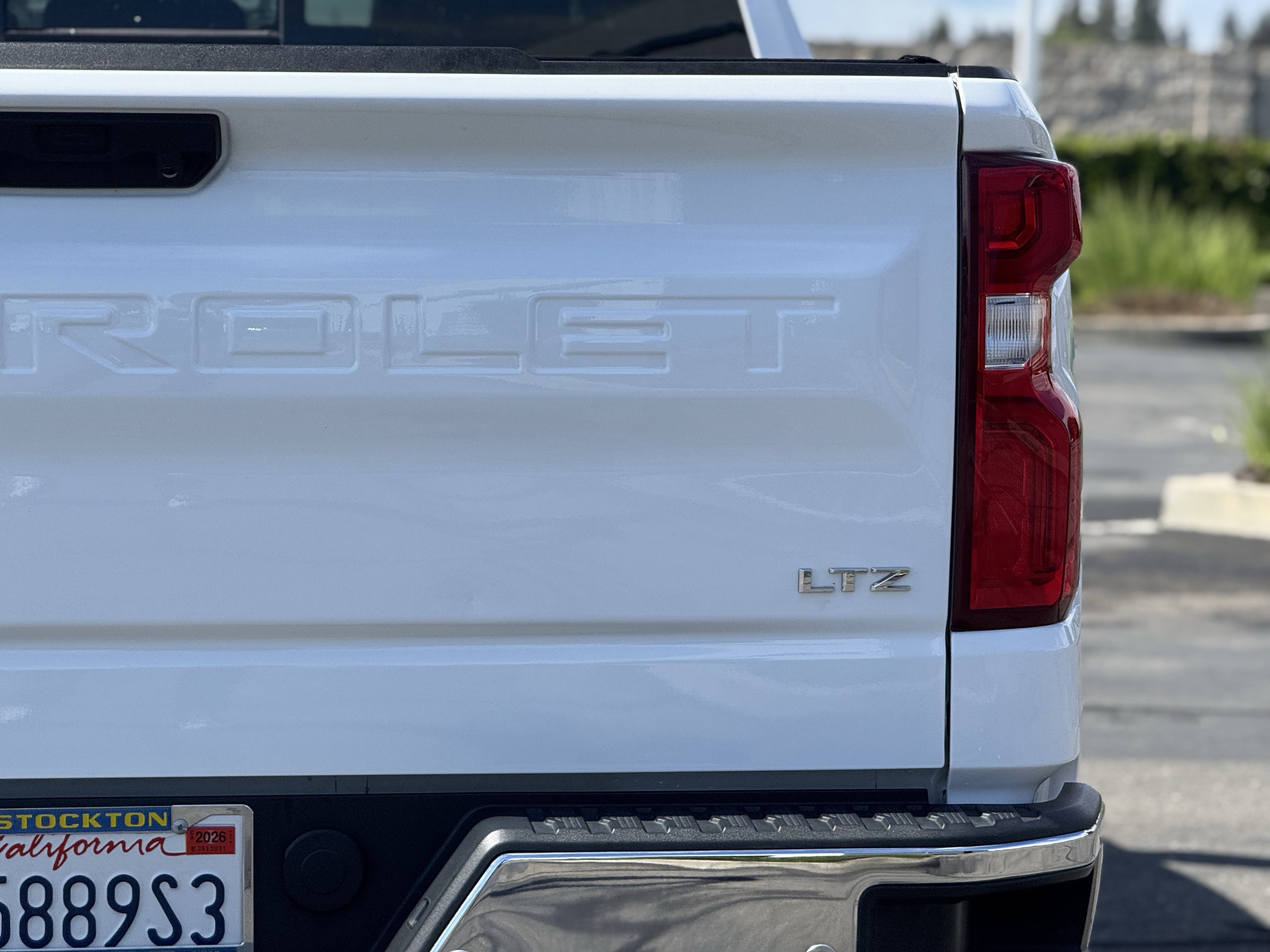 Used 2022 Chevrolet Silverado 1500 LTZ w/ LTZ Premium Package image 8