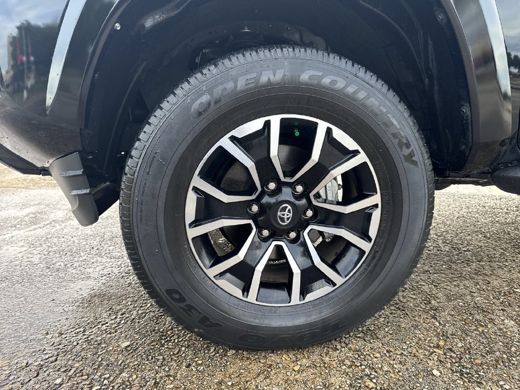 Used 2023 Toyota Tacoma TRD Sport RWD image 12