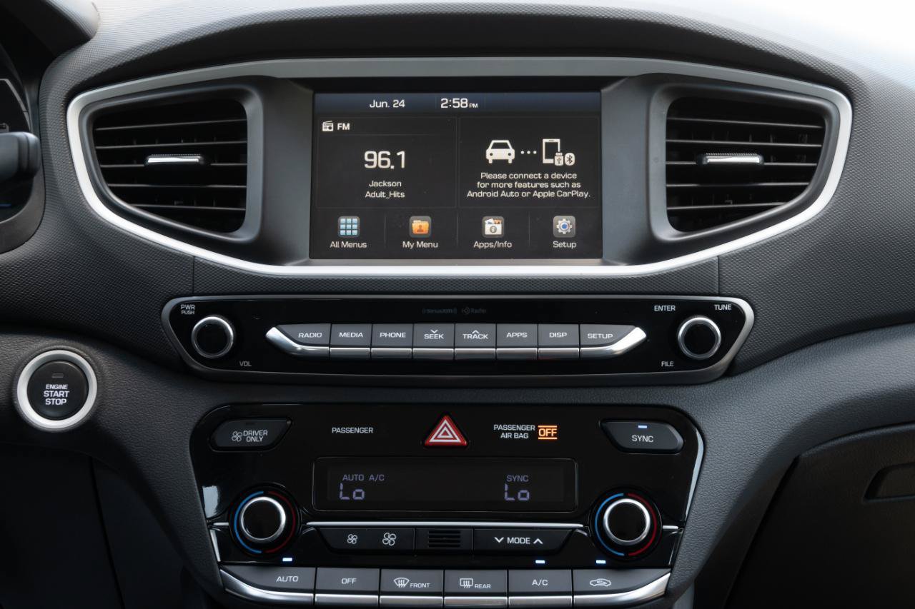 Used 2018 Hyundai Ioniq Blue FWD image 24