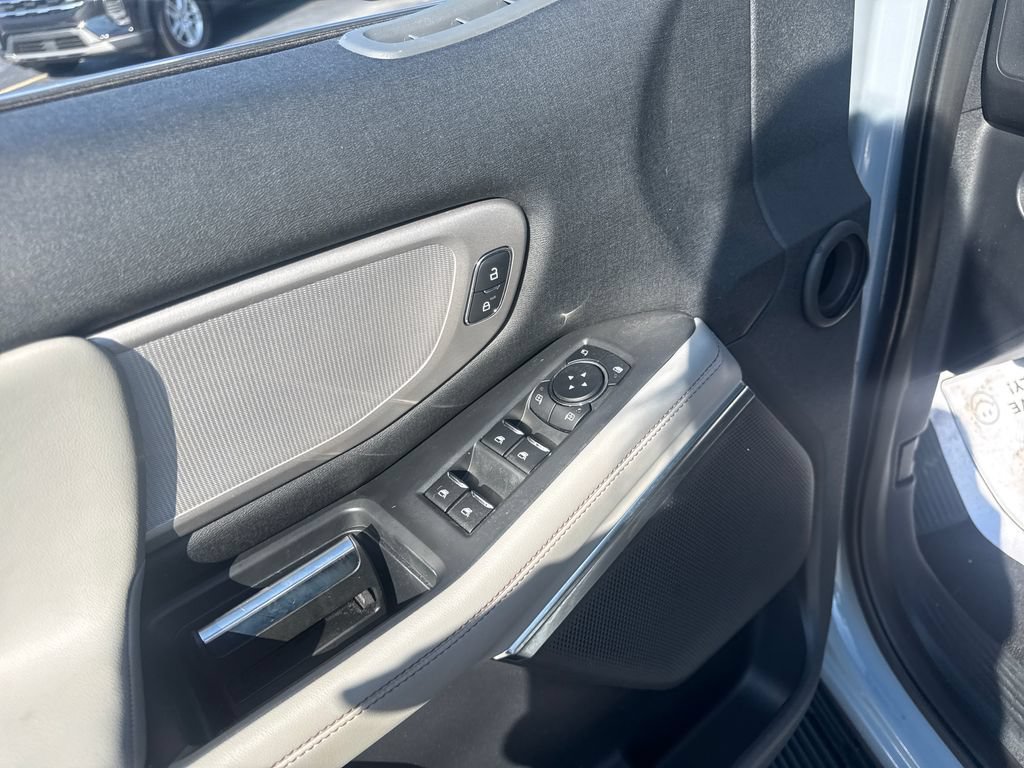 Used 2025 Ford Expedition Max Active AWD/4WD image 36