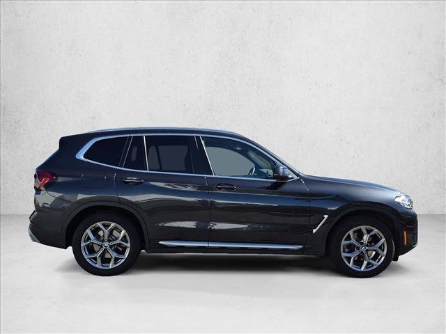 Used 2024 BMW X3 xDrive30i w/ Premium Package w/ZPA AWD/4WD image 4