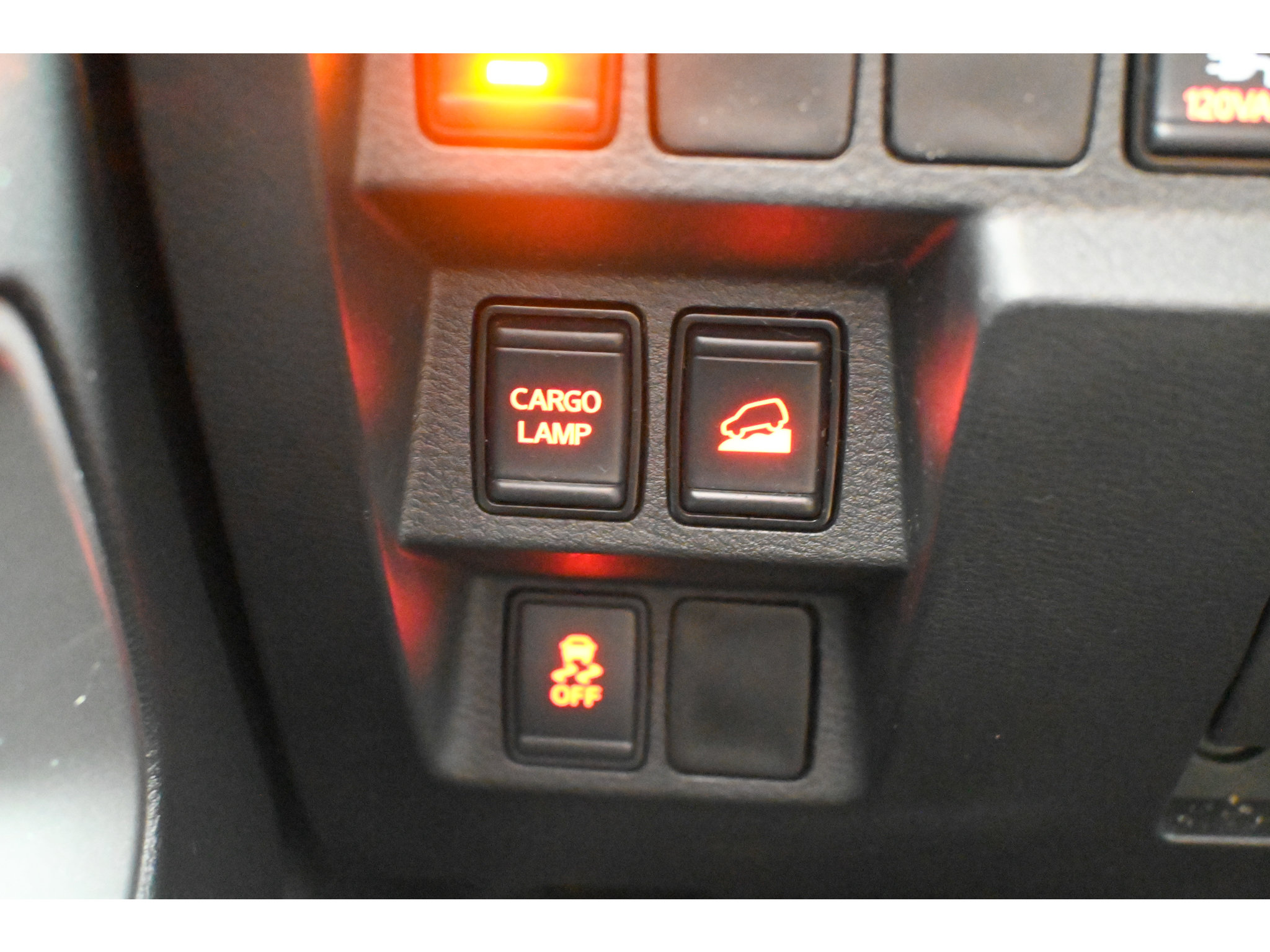 Used 2022 Nissan Frontier SV w/ Technology Package AWD/4WD image 36