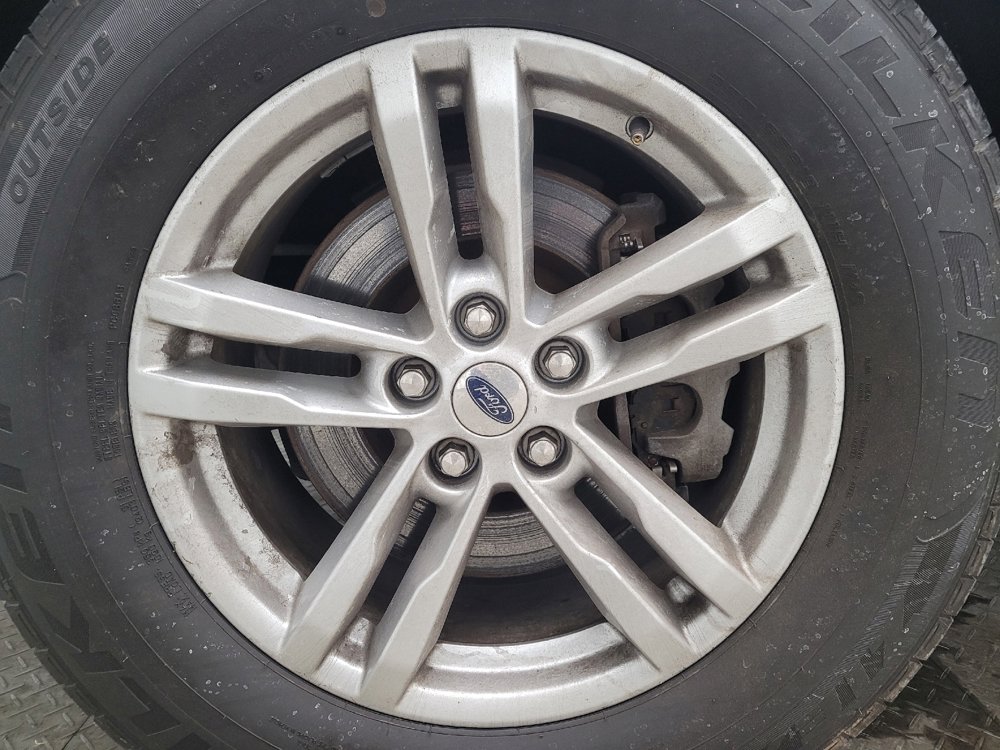 Used 2020 Ford Explorer XLT w/ Equipment Group 202A image 31