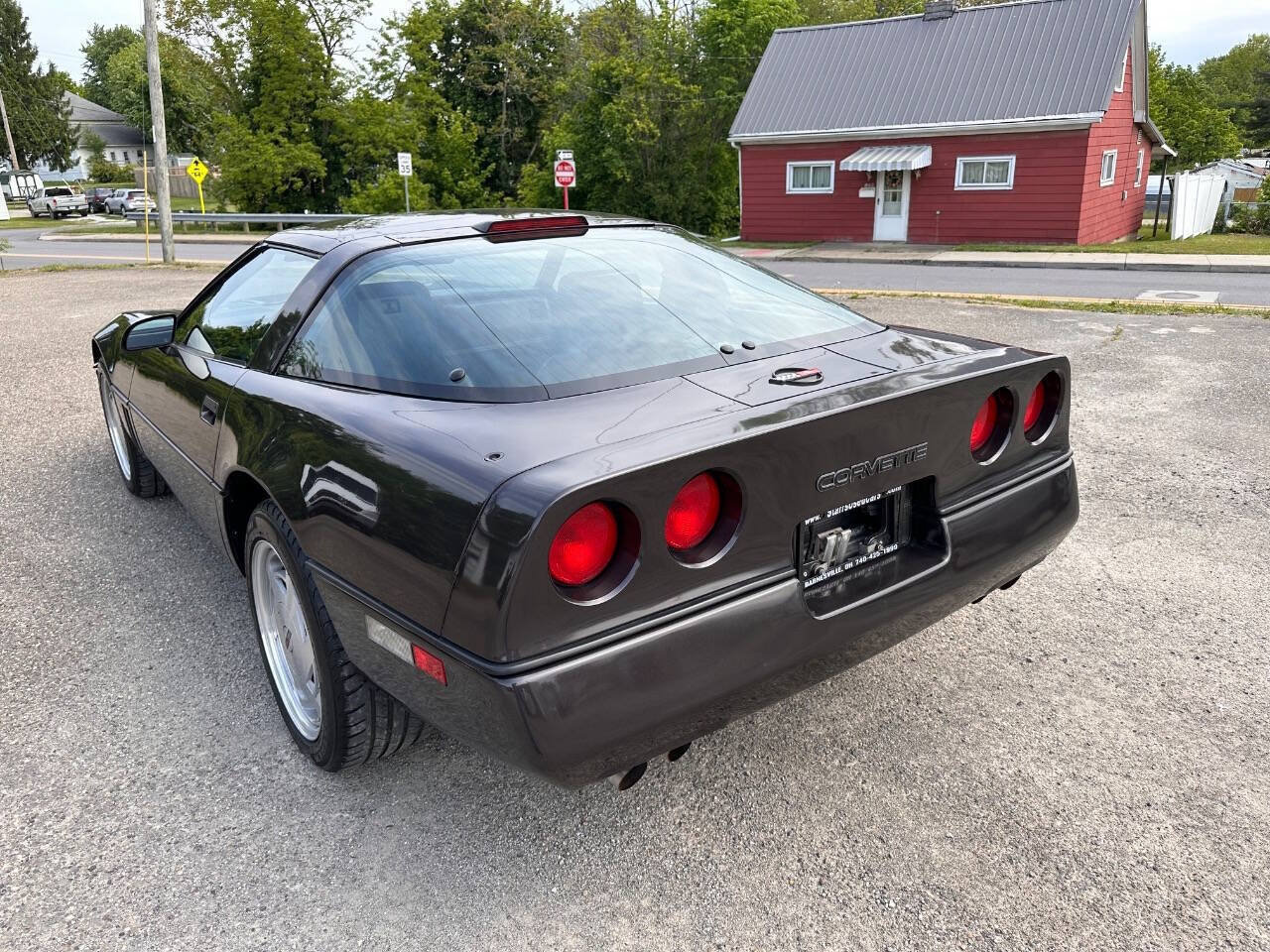 Used 1989 Chevrolet Corvette Coupe RWD image 13