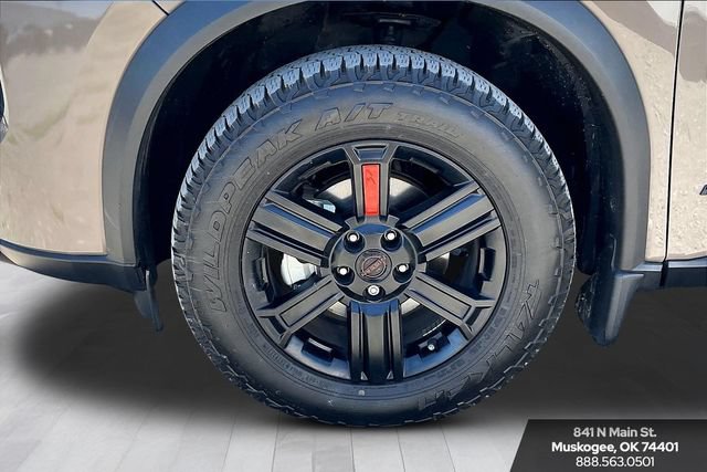 Used 2025 Nissan Rogue SV w/ Rock Creek Premium Package AWD/4WD image 34