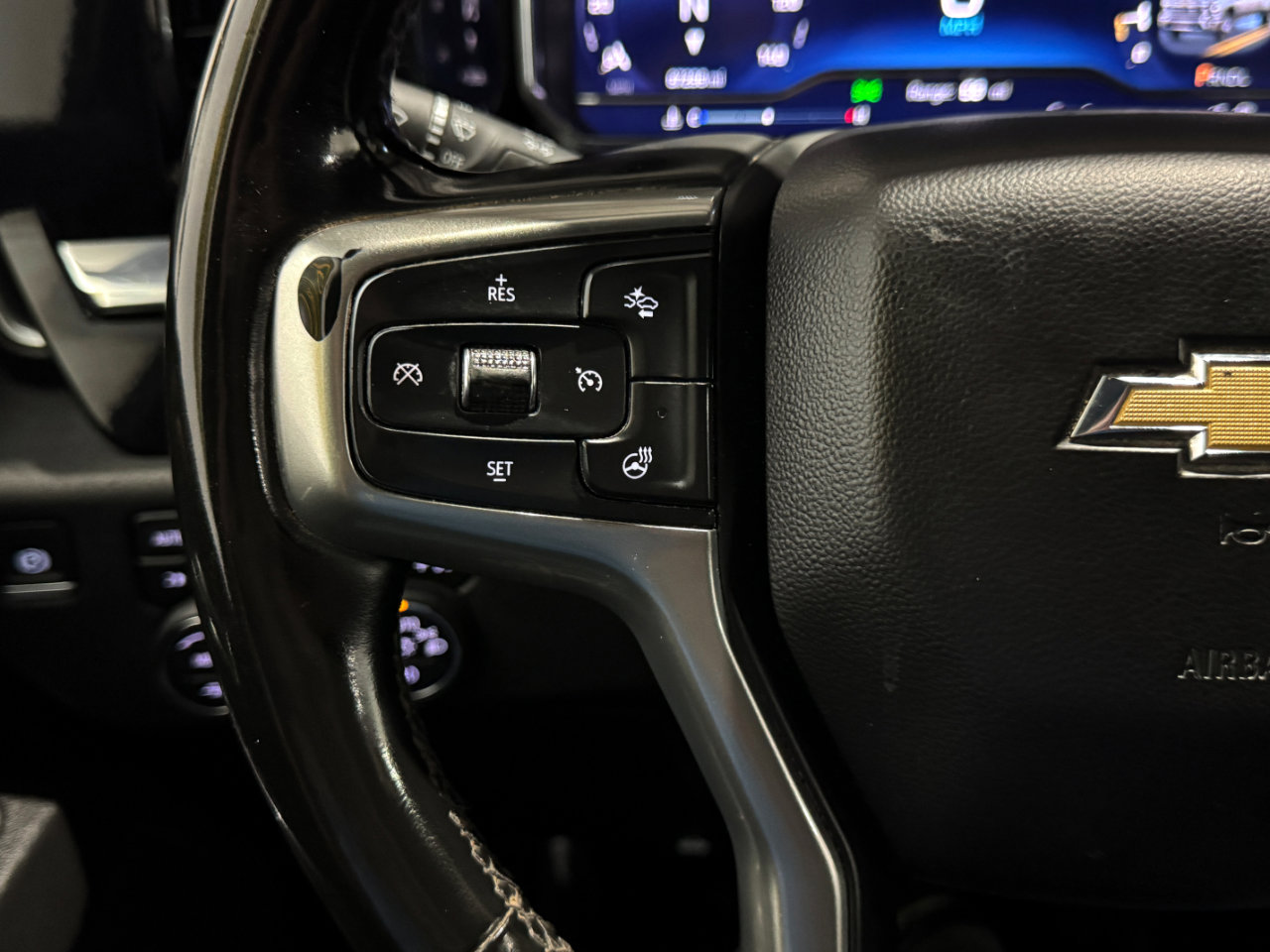 Used 2024 Chevrolet Silverado 3500 LT w/ Convenience Package image 22