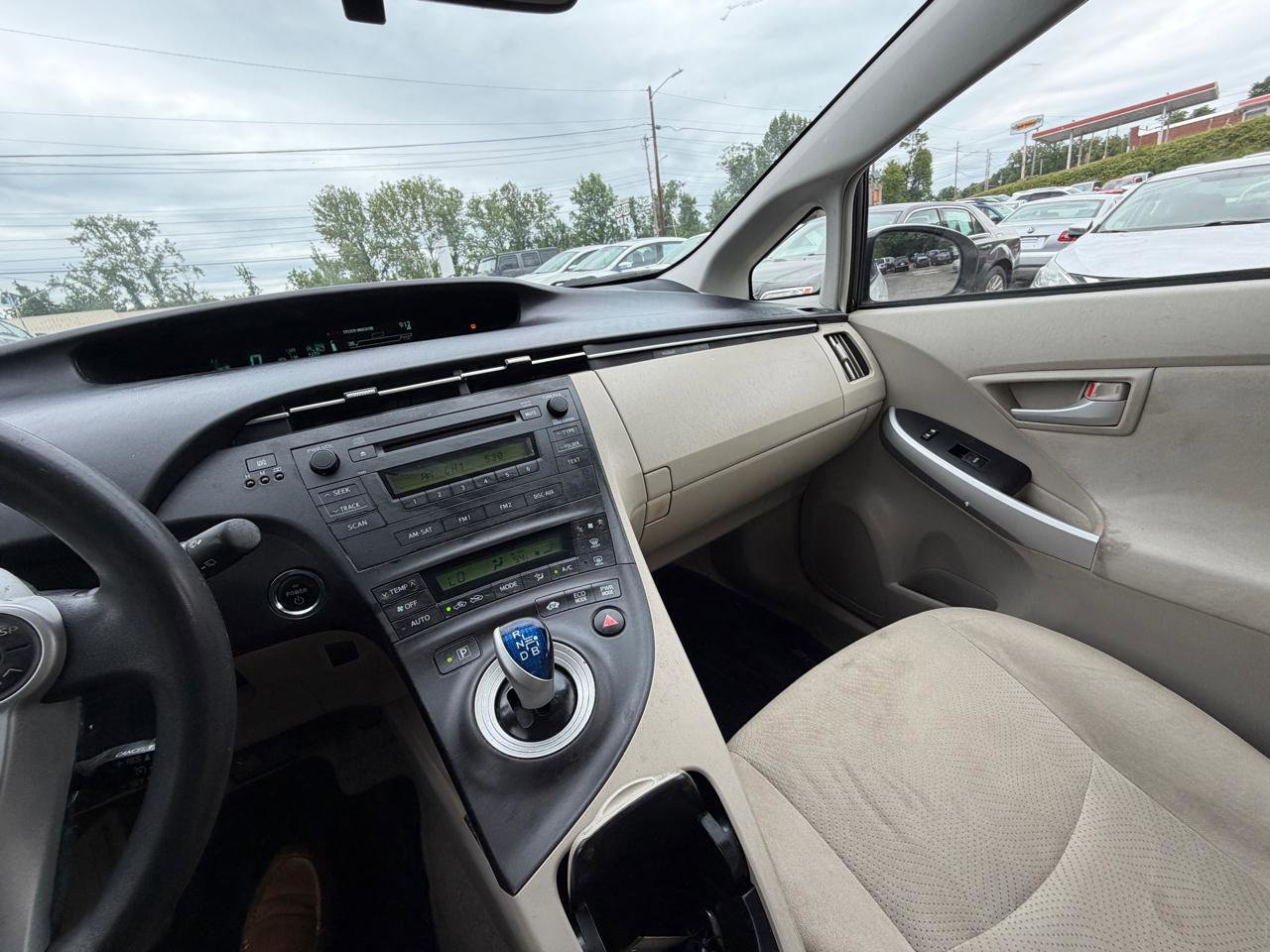 Used 2010 Toyota Prius Five FWD image 21