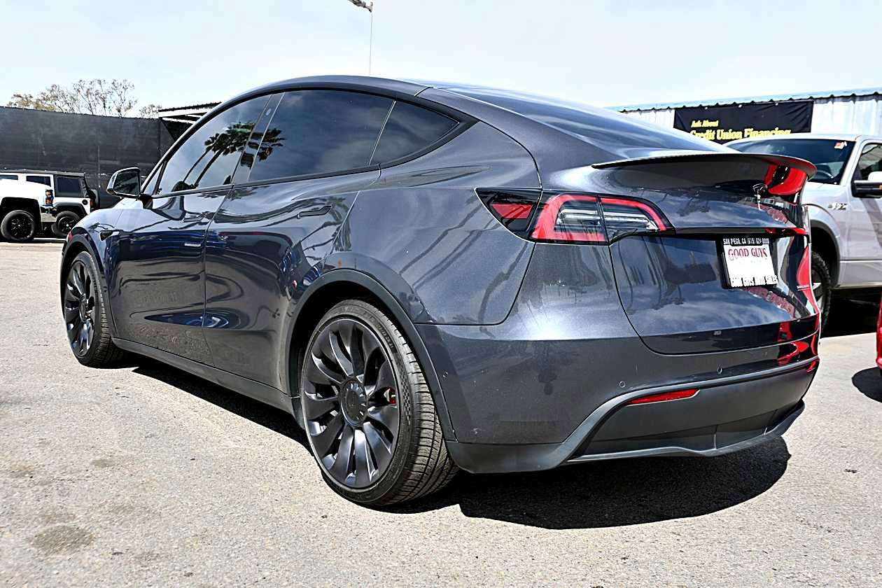 Used 2022 Tesla Model Y Performance AWD/4WD image 5