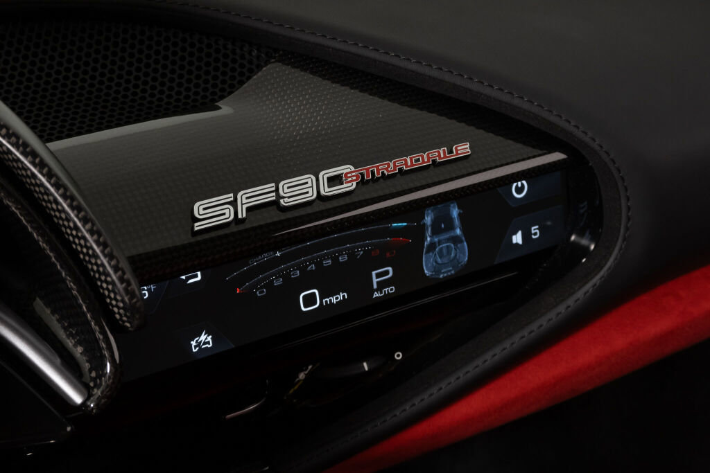 Used 2021 Ferrari SF90 Stradale image 40