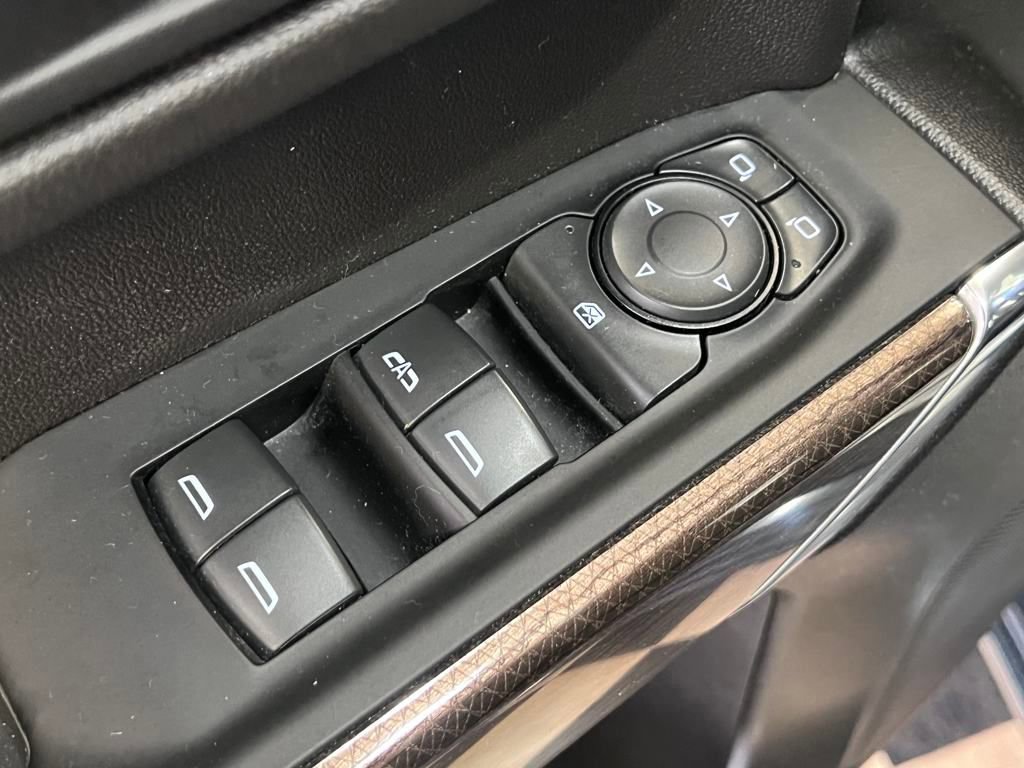 Used 2022 Chevrolet Silverado 1500 LT Trail Boss w/ Bed Protection Package image 30