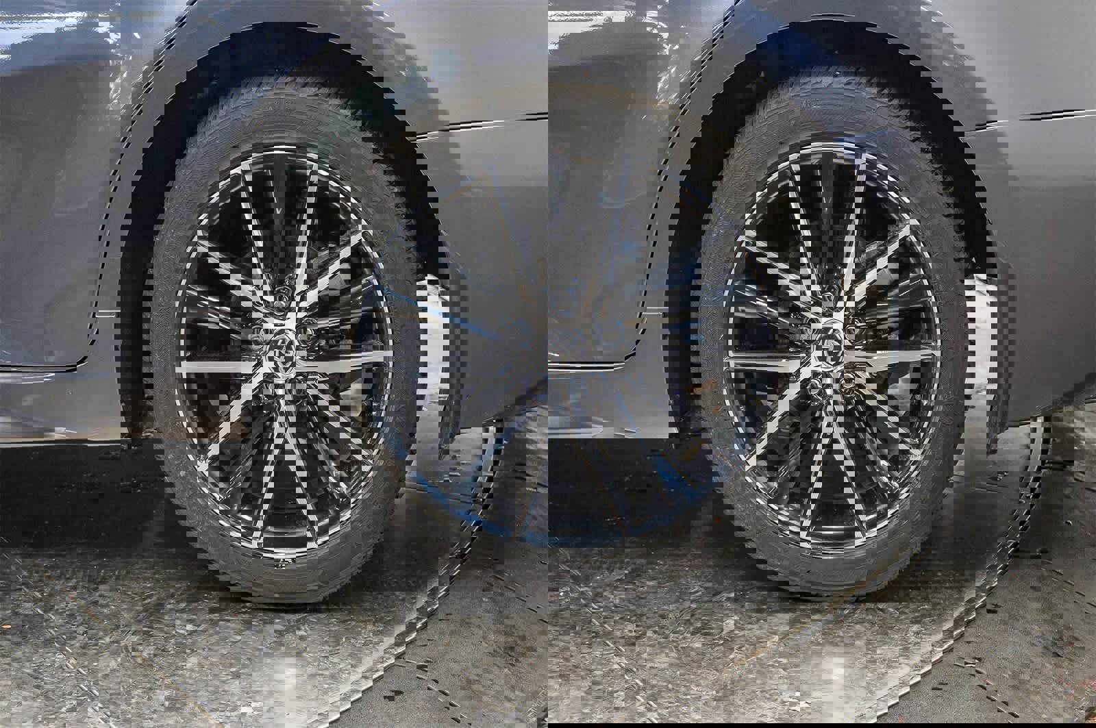 Used 2021 Toyota Camry SE image 10