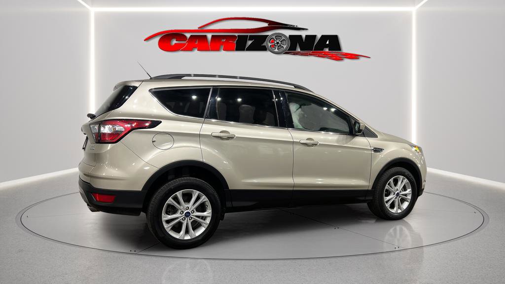 Used 2018 Ford Escape SE image 9
