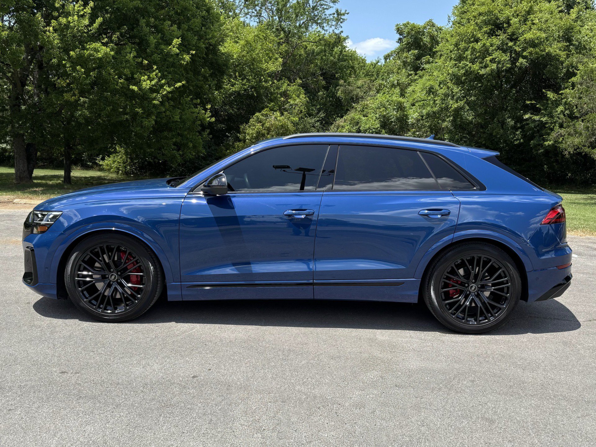 Used 2024 Audi SQ8 Prestige AWD/4WD image 7
