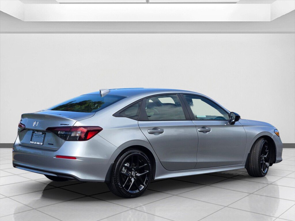 Used 2026 Honda Civic FWD Hybrid Sedan image 5