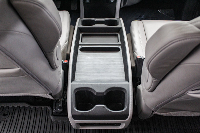 Used 2018 Honda Odyssey Touring image 24