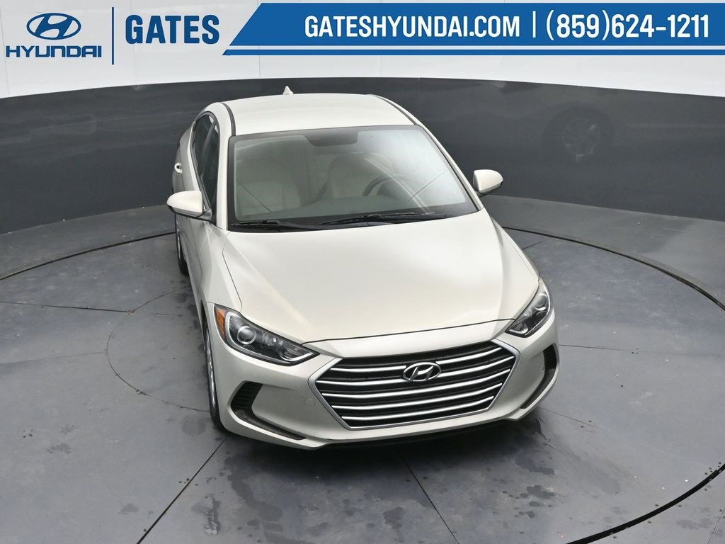 Used 2017 Hyundai Elantra SE w/ Cargo Package image 47