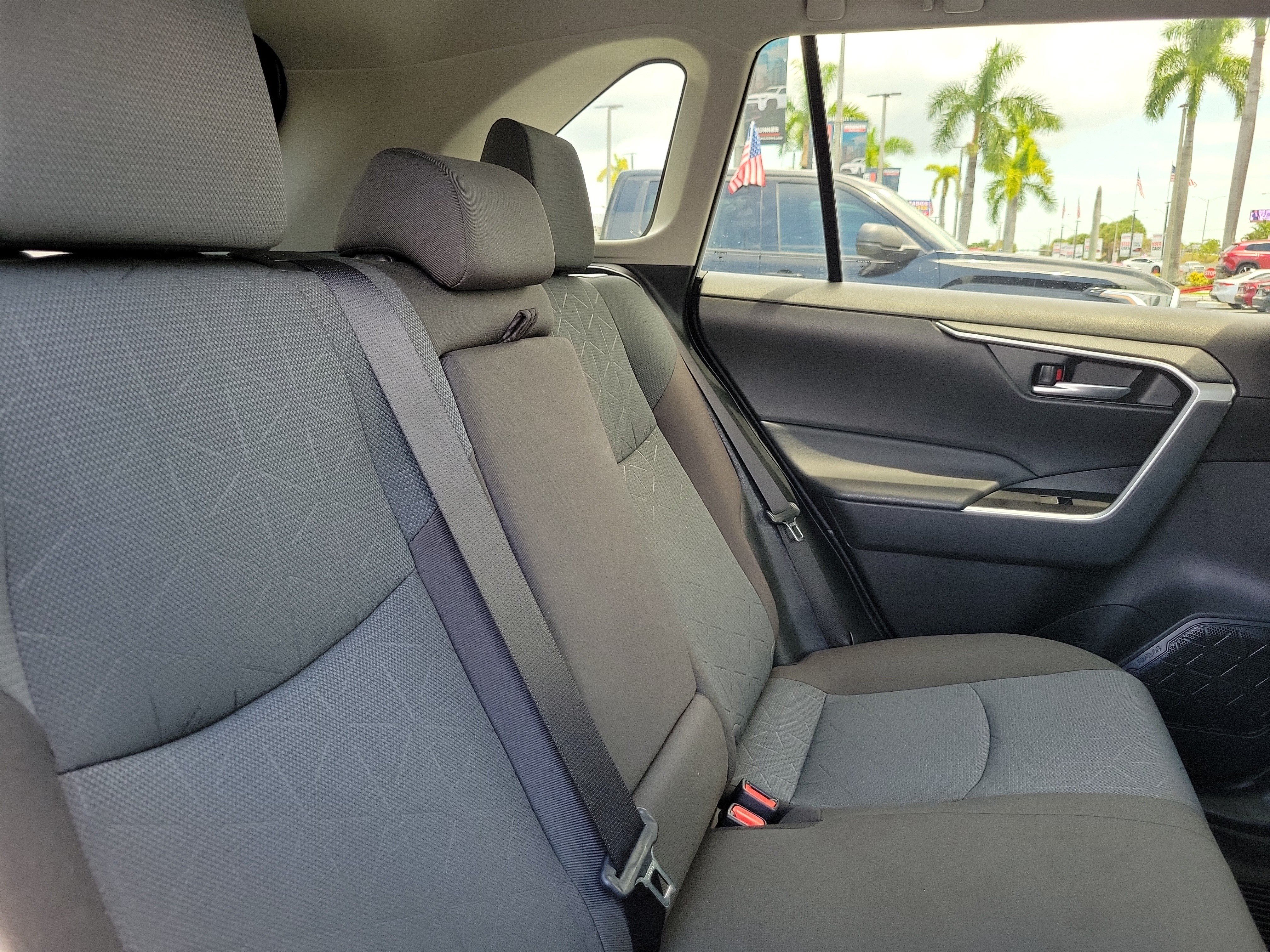 Used 2024 Toyota RAV4 XLE AWD/4WD image 15