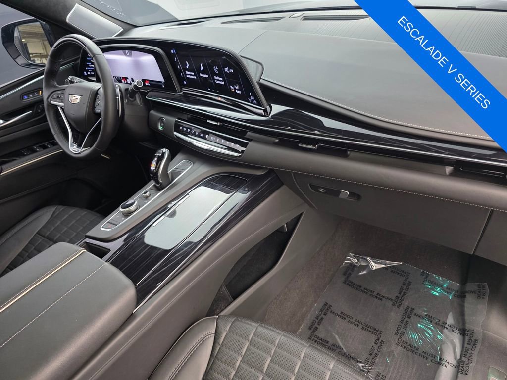 Used 2024 Cadillac Escalade V AWD/4WD image 34