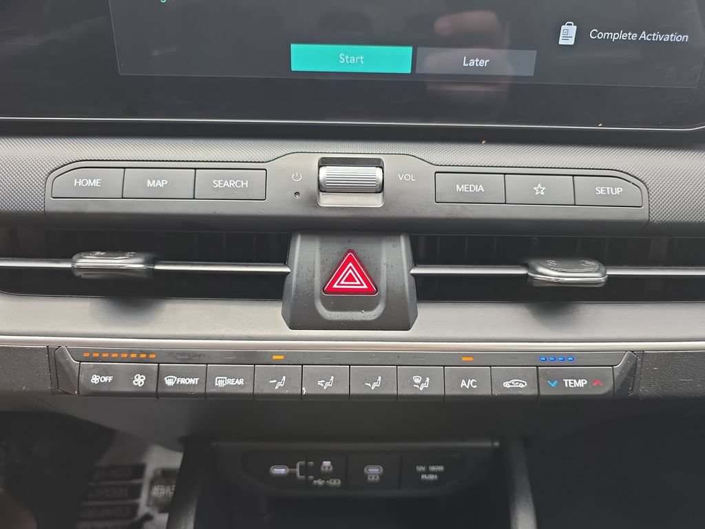 Used 2025 Kia K4 FWD image 25