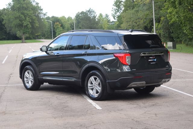 Used 2024 Ford Explorer XLT w/ Equipment Group 202A AWD/4WD image 24