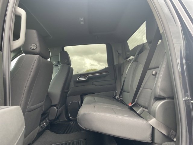 New 2026 GMC Sierra 1500 Elevation image 11