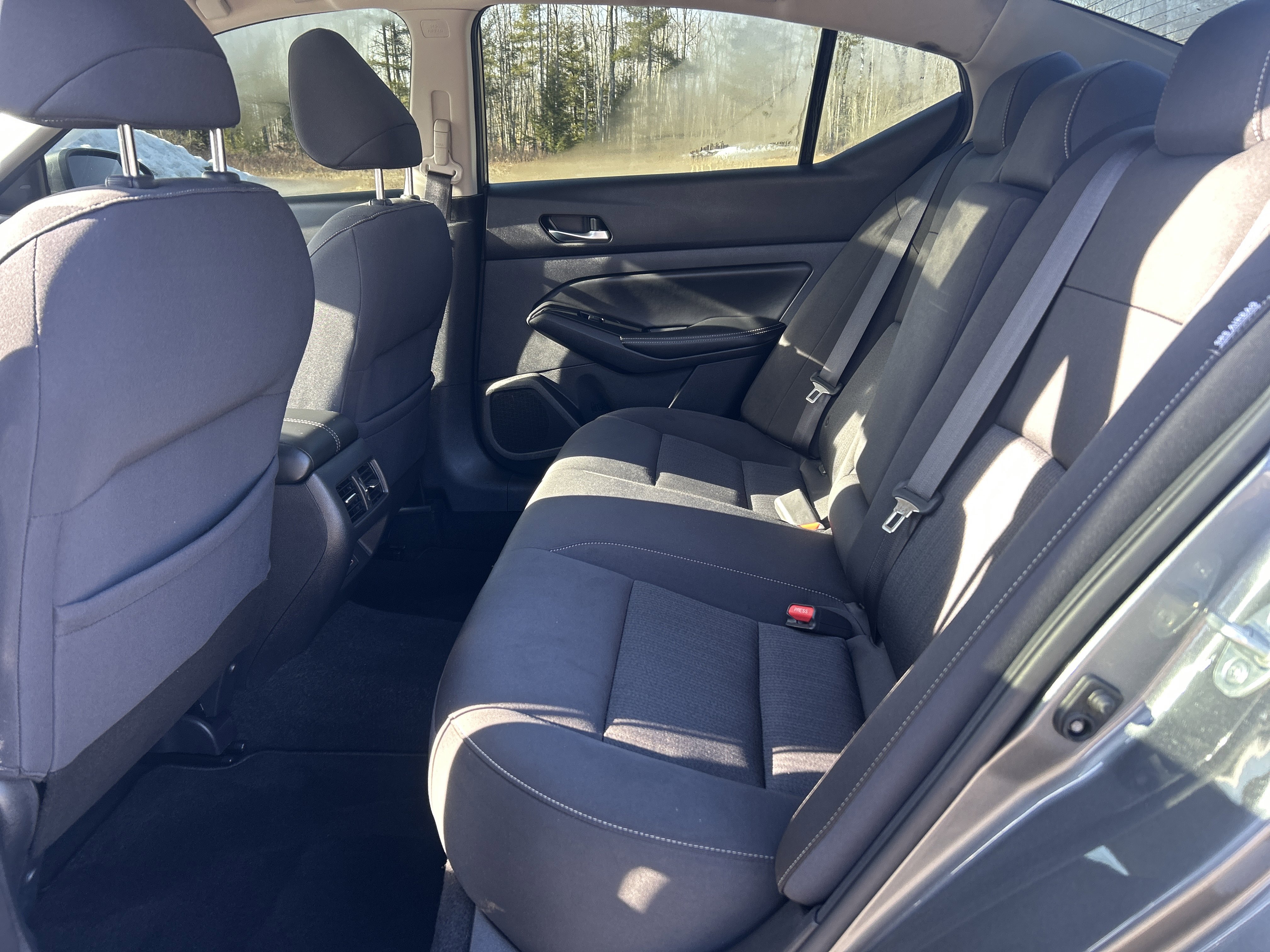 Used 2019 Nissan Altima 2.5 SV FWD image 16