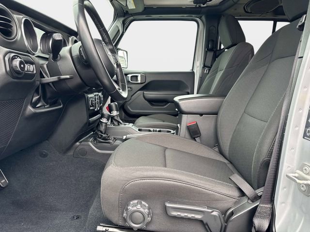 Used 2022 Jeep Wrangler Unlimited Sport AWD/4WD image 16