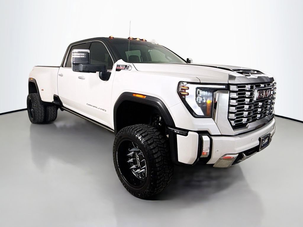 Used 2025 GMC Sierra 3500 Denali w/ Technology Package