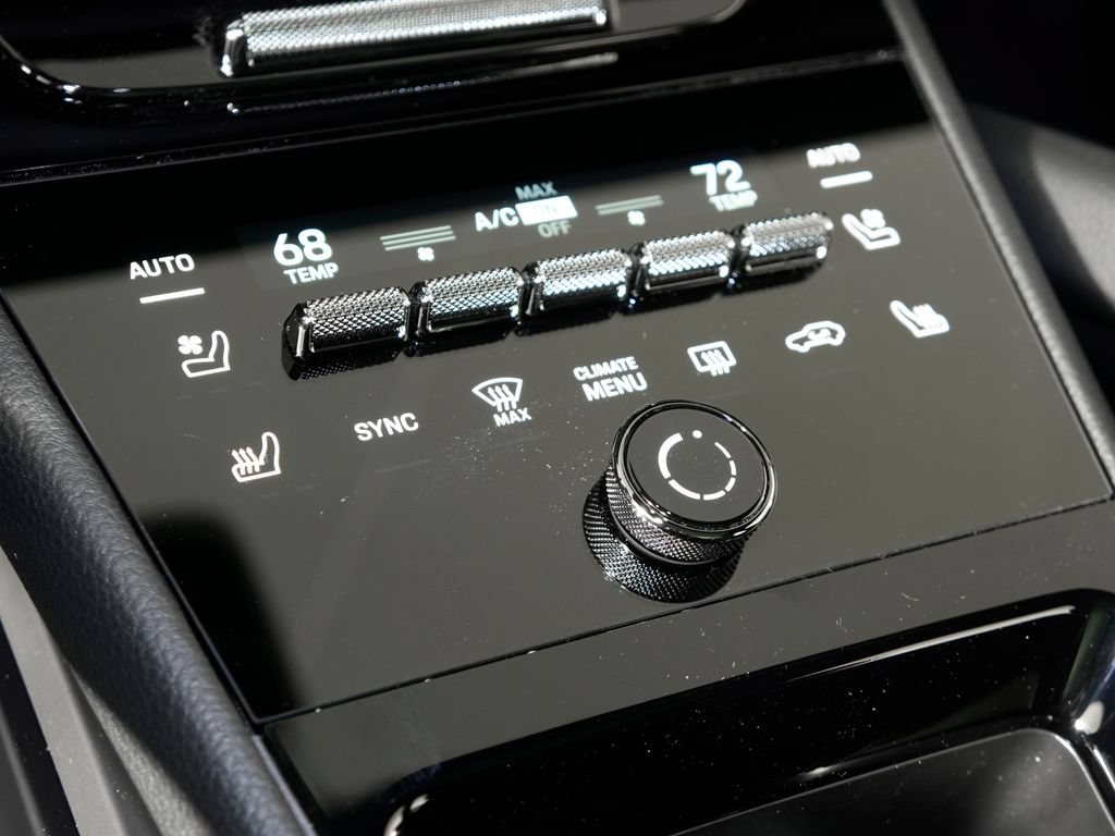 New 2026 Porsche Cayenne AWD/4WD image 31