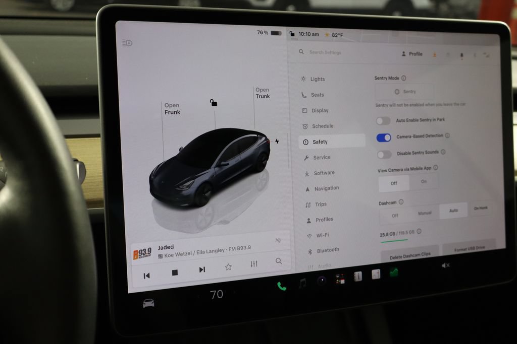 Used 2023 Tesla Model 3 Standard Range RWD image 32