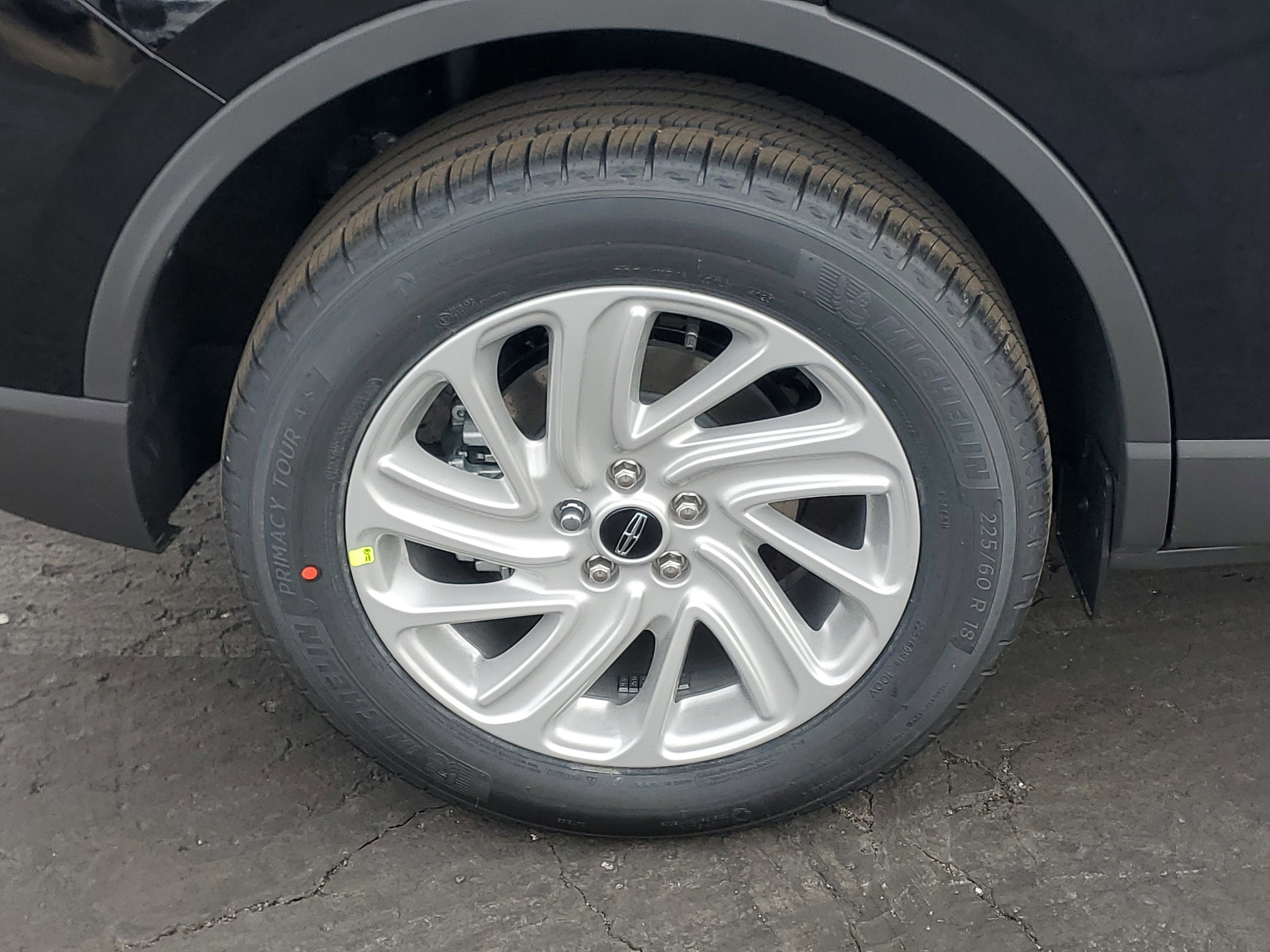 New 2026 Lincoln Corsair Premiere image 5