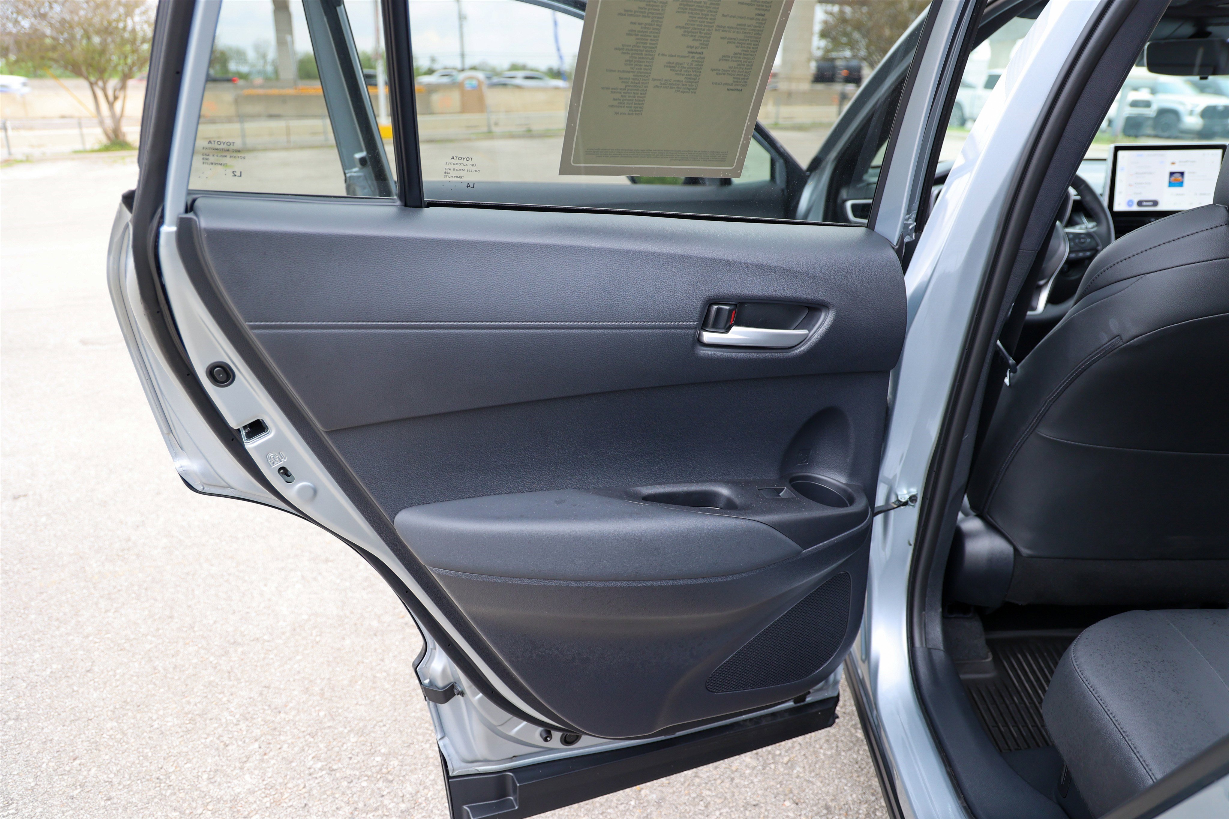 Used 2026 Toyota Corolla Cross XSE w/ Convenience Package image 39