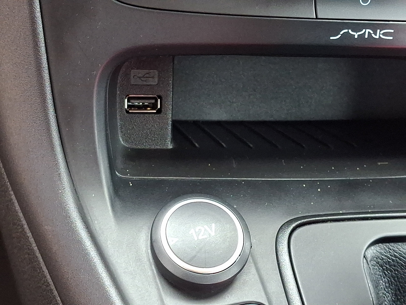Used 2016 Ford Focus SE FWD image 25
