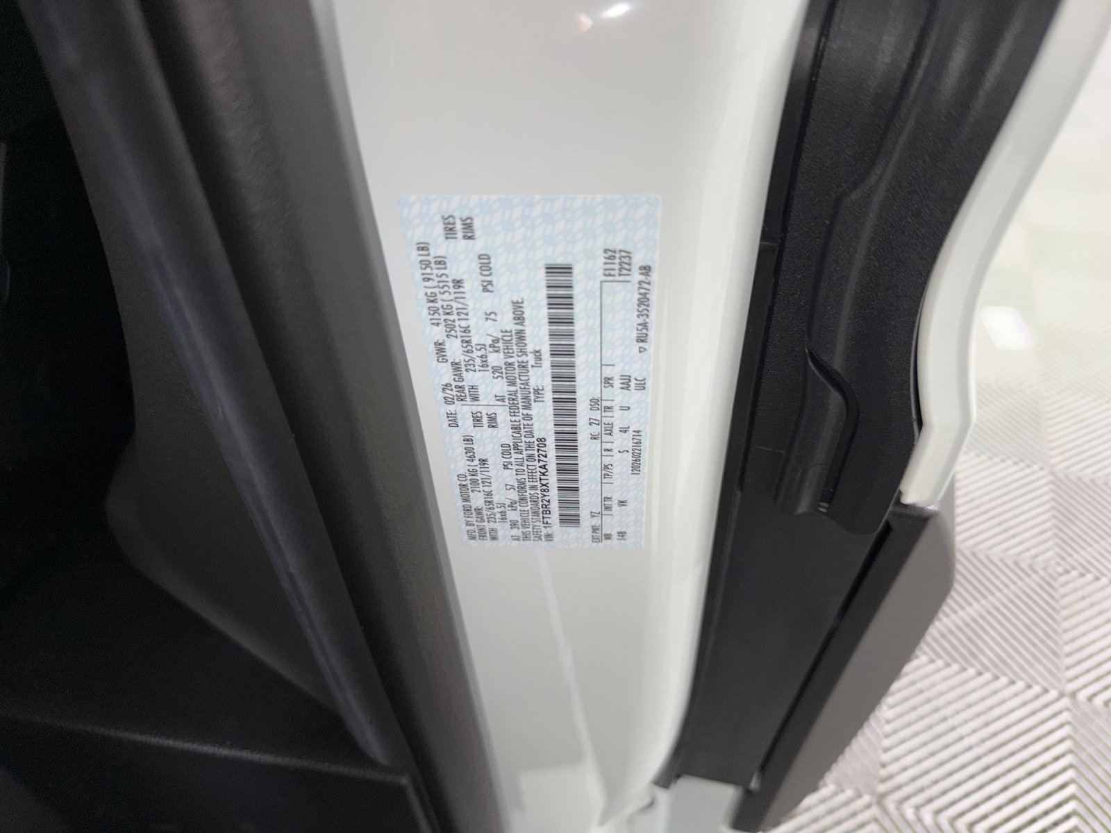 New 2026 Ford Transit 250 Low Roof AWD w/ Load Area Protection Package image 41