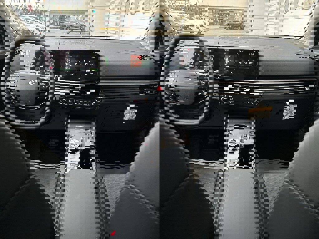 New 2026 Kia Sportage AWD Hybrid image 16