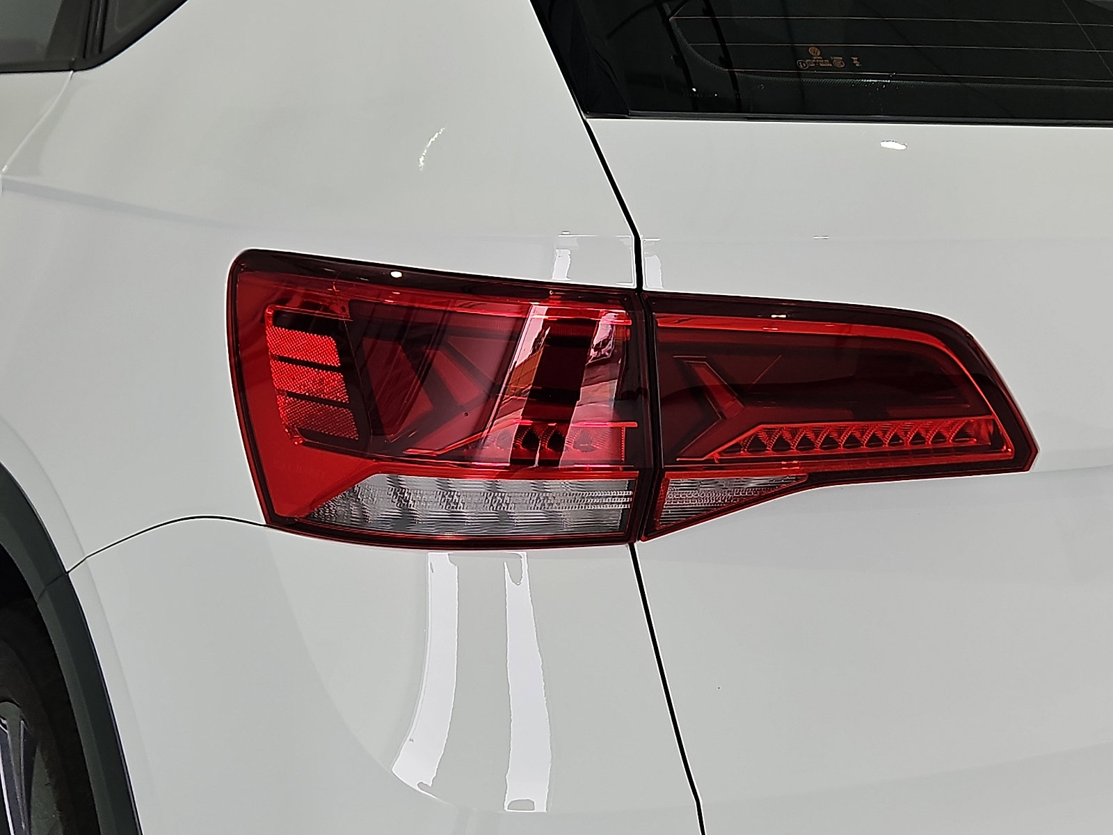 Certified 2023 Volkswagen Taos S FWD image 7