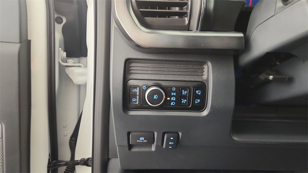 New 2025 Ford F350 XL image 31