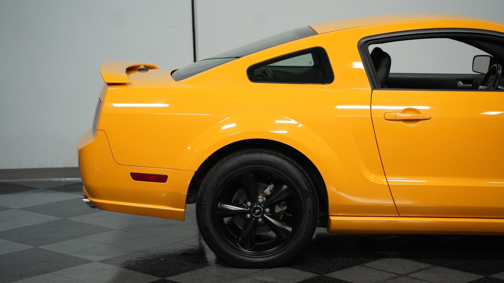 Used 2007 Ford Mustang GT image 26
