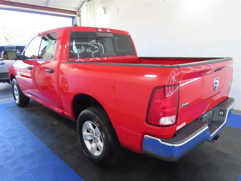 Used 2023 RAM 1500 Classic SLT w/ Trailer & Traction Group AWD/4WD image 4